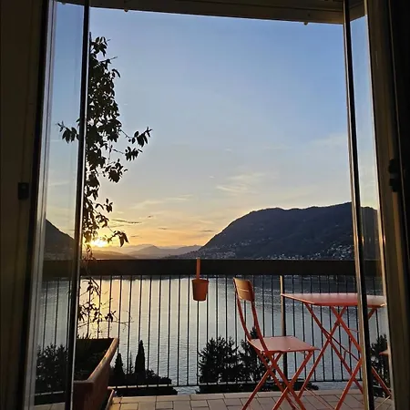 Sunset Balcony Panoramic View In アパート *